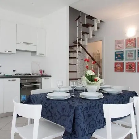 Apartment Ferienwohnung Fuer 6 Personen Ca 75 Qm In Cefalu, Sizilien Nordkueste Von Sizilien - B59118 Cefalu