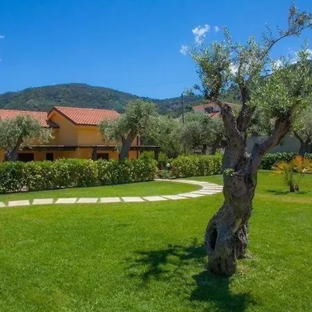 Ferienwohnung Fuer 6 Personen Ca 75 Qm In Cefalu, Sizilien Nordkueste Von Sizilien - B59118 Apartment