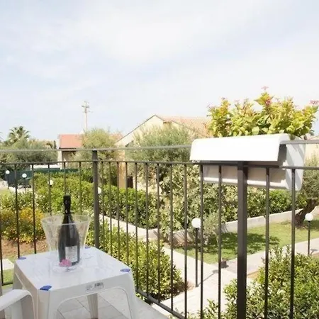 Apartment Ferienwohnung Fuer 6 Personen Ca 75 Qm In Cefalu, Sizilien Nordkueste Von Sizilien - B59118