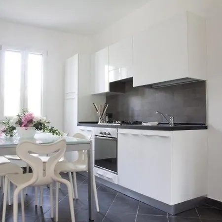Ferienwohnung Fuer 6 Personen Ca 75 Qm In Cefalu, Sizilien Nordkueste Von Sizilien - B59118 * Cefalu